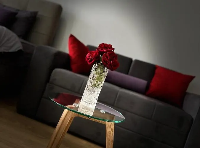 Lux Nina アパート