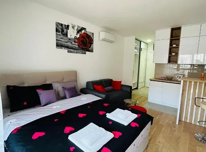 Lux Nina * トレビニエ